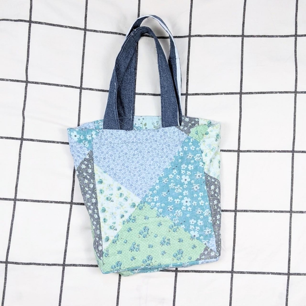 Patchwork Print Tote - Picture 2 of 3